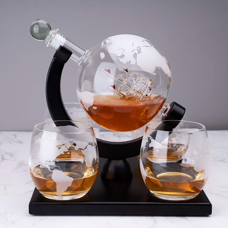 Factory Sale Custom 850ML High - Decanter Globe Set incelemesi ve fiyatı