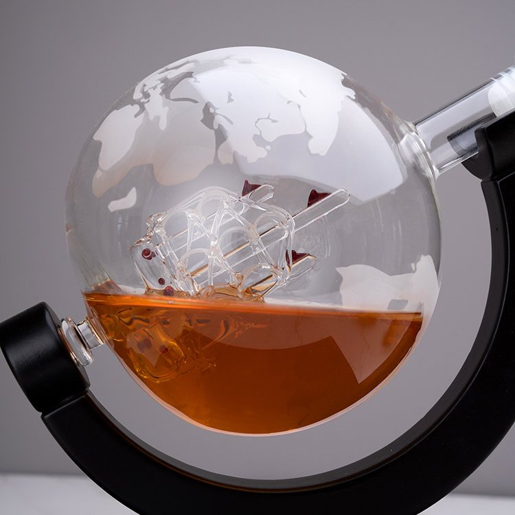 Factory Sale Custom 850ML High - Decanter Globe Set incelemesi ve fiyatı