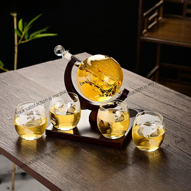 Creative Whiskey Glass Bottle  - Decanter Globe Set incelemesi ve fiyatı