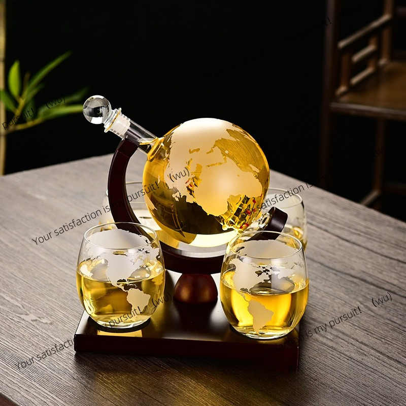 Creative Whiskey Glass Bottle  - Decanter Globe Set incelemesi ve fiyatı