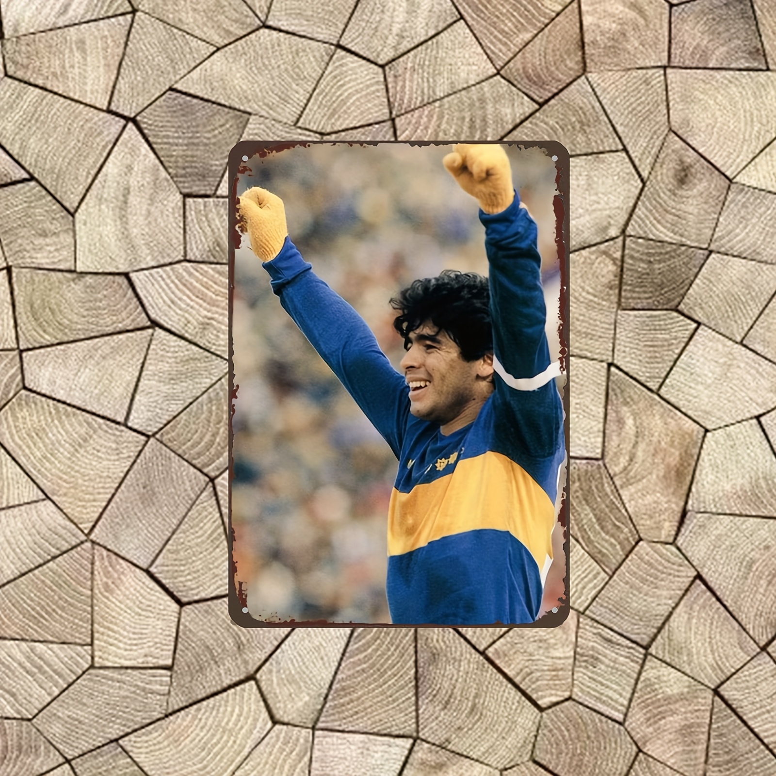 Victory Pose Soccer Player Met - Home Bar Lounge incelemesi ve fiyatı